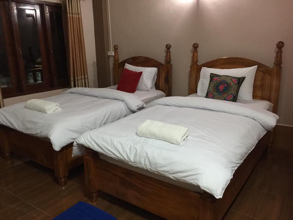 Happy River View Hotel Vang Vieng Exterior foto